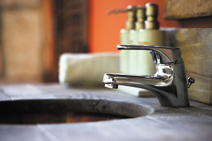 A2B Plumbers are able to fix any leaking taps you may have in Carlton. 